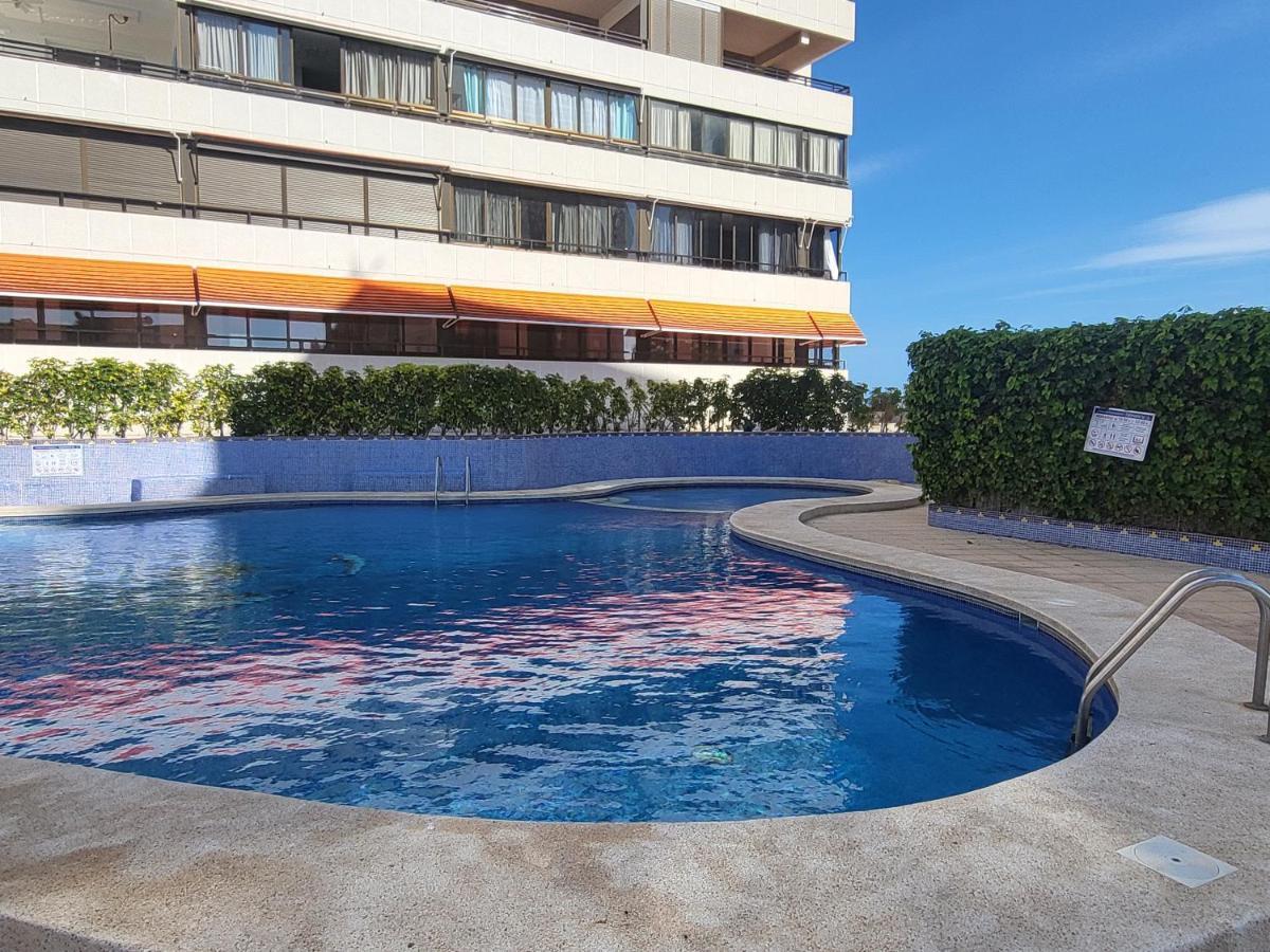 Trinisol II Private Apartments With Sea View Benidorm Eksteriør billede