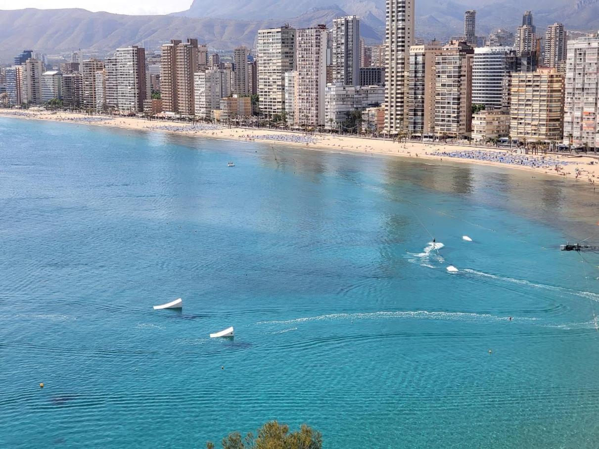 Trinisol II Private Apartments With Sea View Benidorm Eksteriør billede