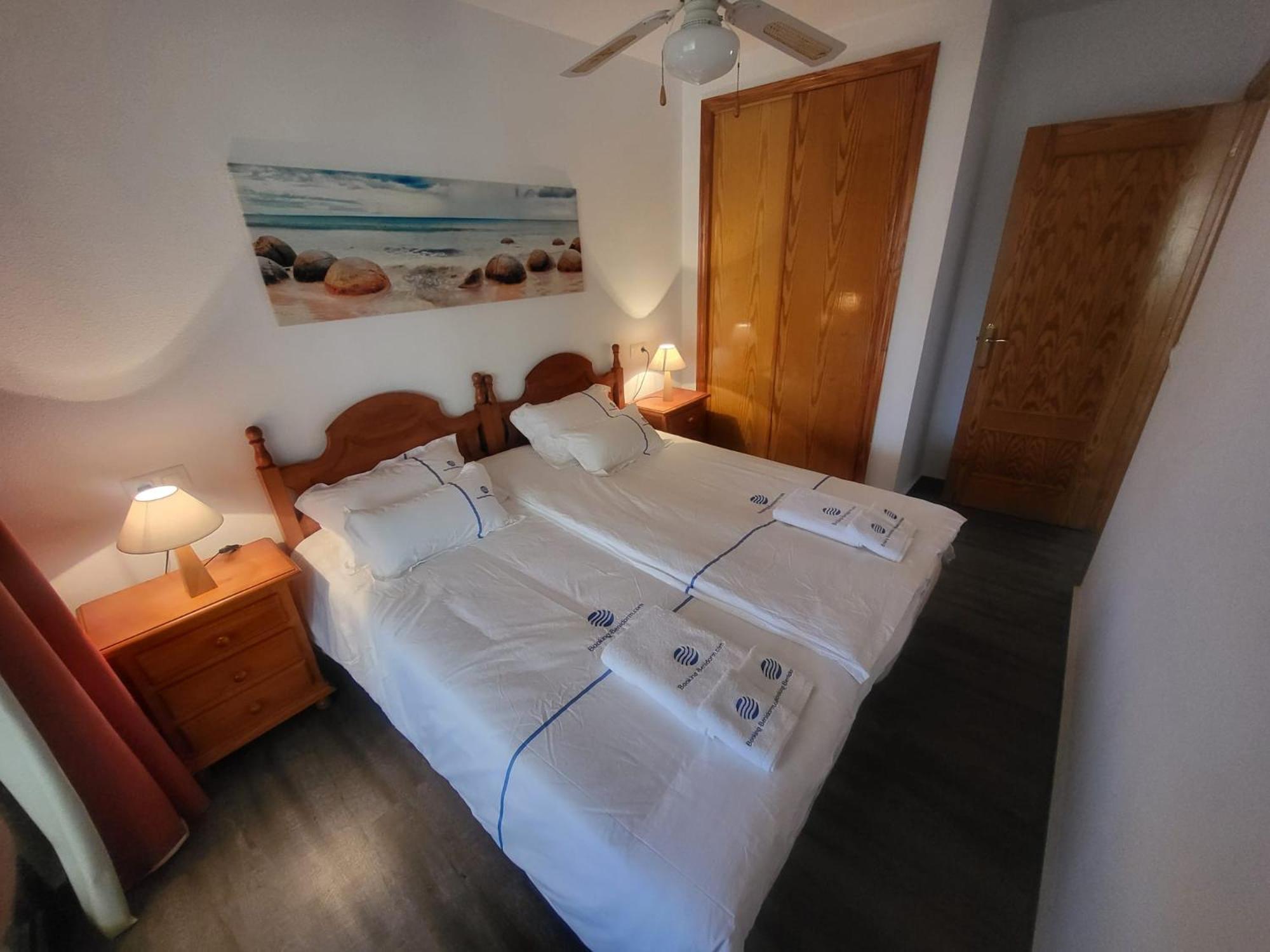 Trinisol II Private Apartments With Sea View Benidorm Eksteriør billede